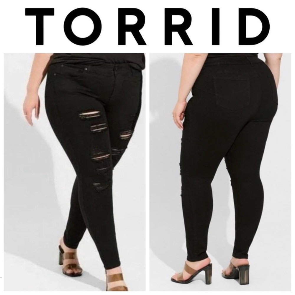 TORRID Bombshell Skinny Black Distressed Jeans Size 16S NWT